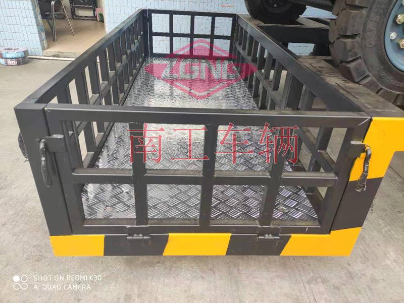 8吨骨架式leyu乐鱼官方网站_乐鱼(中国)带尾箱框