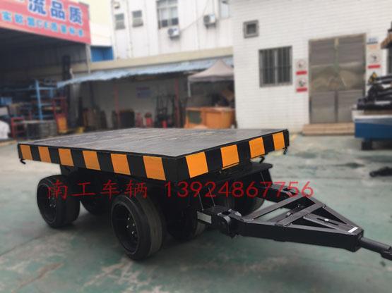 非标定制30吨重型8轮leyu乐鱼官方网站_乐鱼(中国)