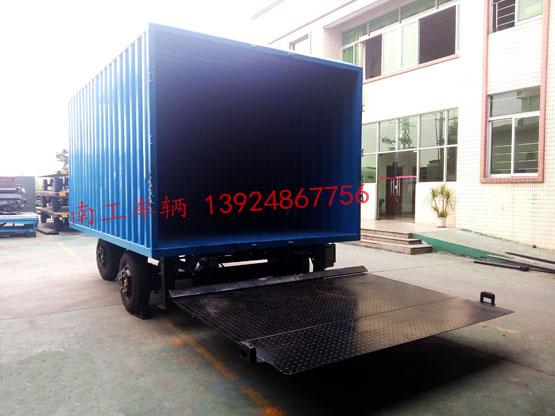 3吨箱式带尾板leyu乐鱼官方网站_乐鱼(中国)