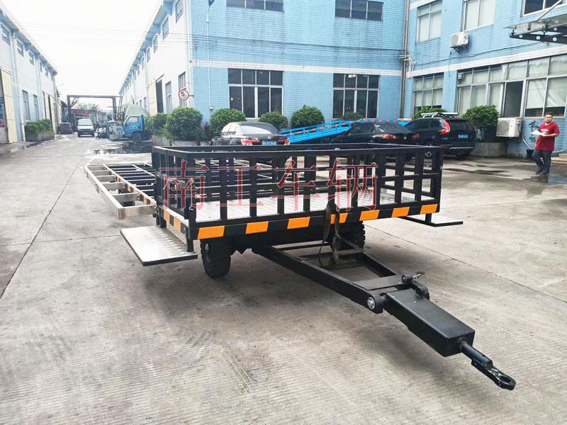 4吨leyu乐鱼官方网站_乐鱼(中国)带小框架铝花纹板