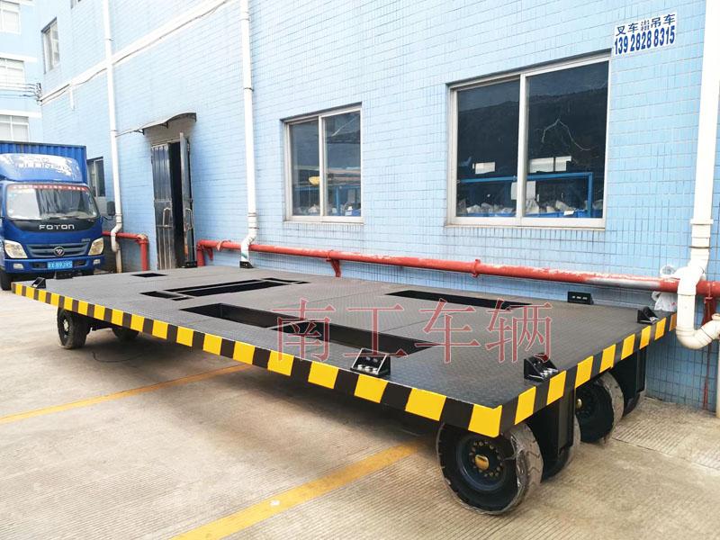 15.5吨牵引箱变leyu乐鱼官方网站_乐鱼(中国)（预制方舱拖车）