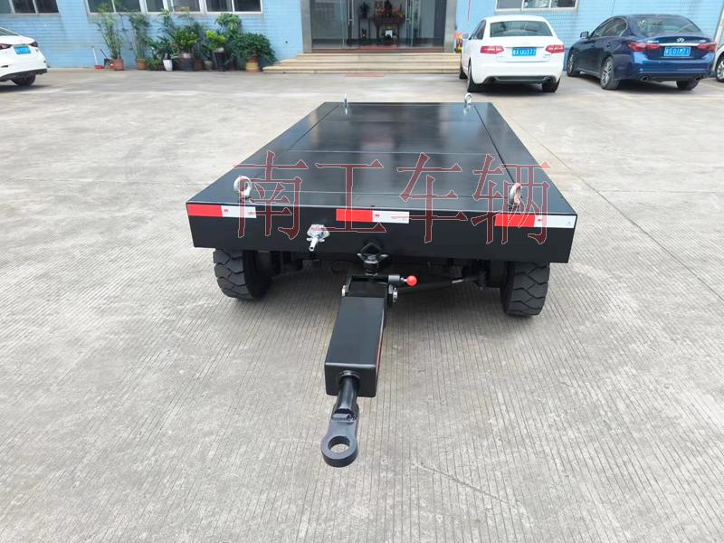 3吨电动手动牵引两用leyu乐鱼官方网站_乐鱼(中国) 黑色