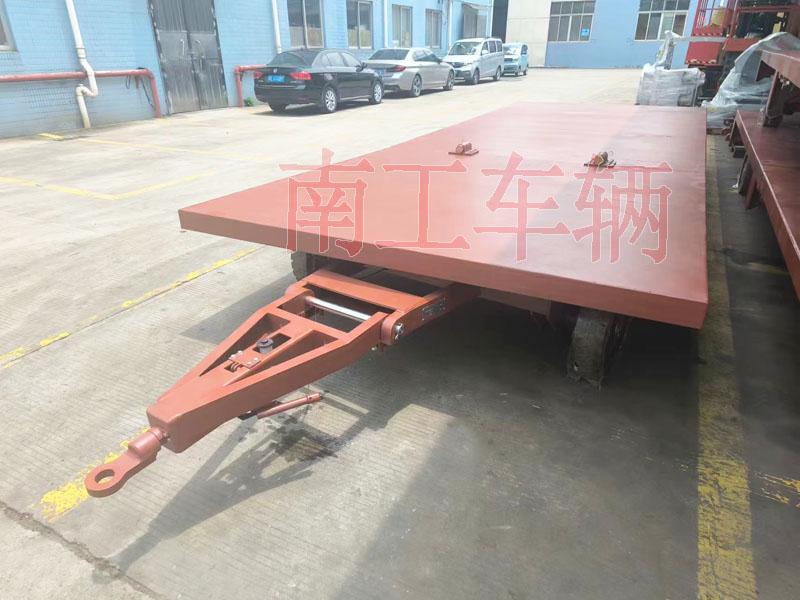 3.5吨leyu乐鱼官方网站_乐鱼(中国) 拼接款牵引平板车