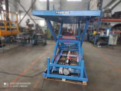 1672974604854394.jpg 1.8吨固定式升降平台6I.jpg