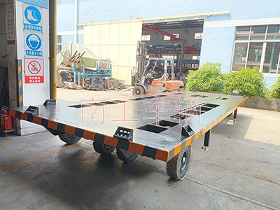 13点5吨箱变拖车底盘 全挂式leyu乐鱼官方网站_乐鱼(中国)I.jpg