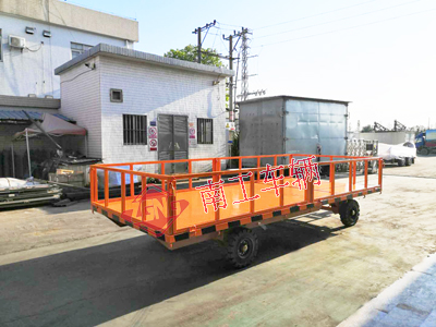 5吨护栏型leyu乐鱼官方网站_乐鱼(中国) 全挂车3I.jpg