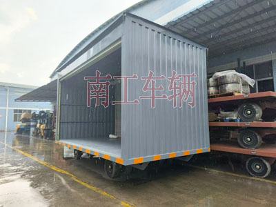 1726297979398803.jpg 10吨箱式leyu乐鱼官方网站_乐鱼(中国)两侧带卷帘门1I.jpg