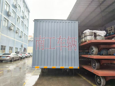 1726298016294076.jpg 10吨箱式leyu乐鱼官方网站_乐鱼(中国)两侧带卷帘门4I.jpg