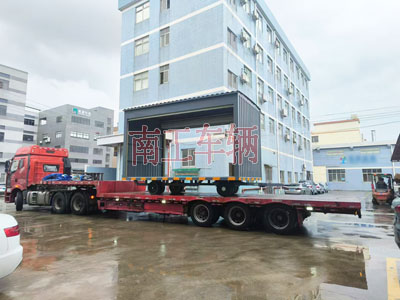 1726298027551972.jpg 10吨箱式leyu乐鱼官方网站_乐鱼(中国)两侧带卷帘门5I.jpg