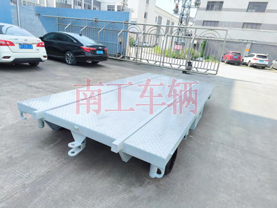 1733899647499005.jpg 船体艏段运输leyu乐鱼官方网站_乐鱼(中国)1I.jpg