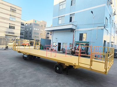 1736142726668600.jpg 10吨leyu乐鱼官方网站_乐鱼(中国)前后带护栏型全挂车4I.jpg