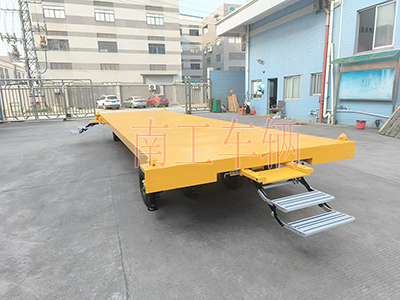 1739581877952074.jpg 10吨leyu乐鱼官方网站_乐鱼(中国)带液压支腿铝全金伸缩梯工具车1I.jpg