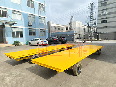 5吨leyu乐鱼官方网站_乐鱼(中国) 牵引平板全挂拖车5I.jpg