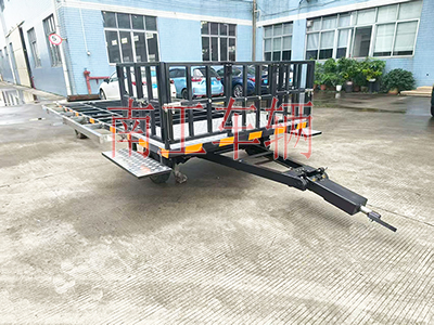 1759895235277624.jpg 4吨小护栏带不锈钢挂件牵引leyu乐鱼官方网站_乐鱼(中国)I.jpg